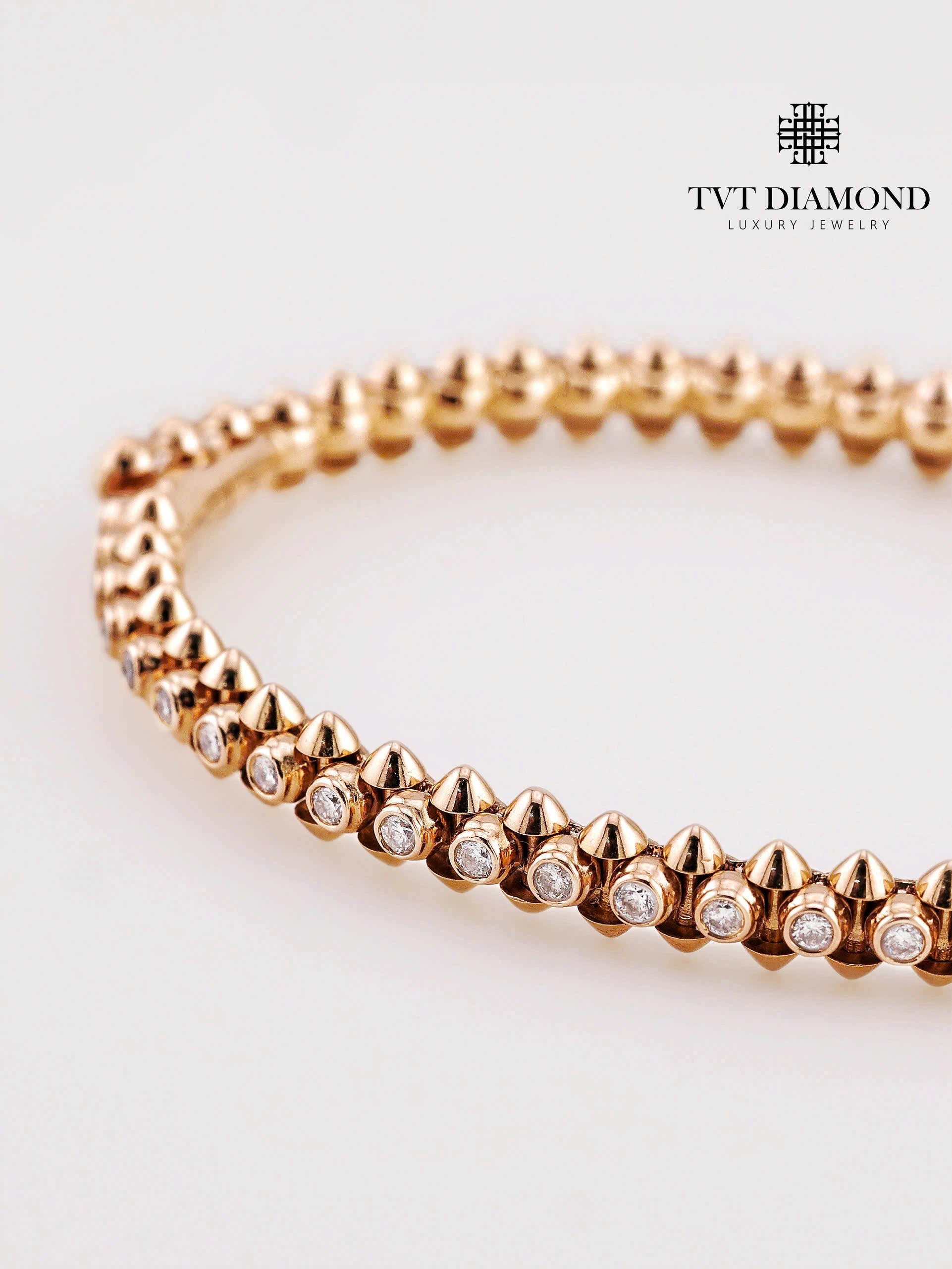 Lắc tay Cartier đinh  4