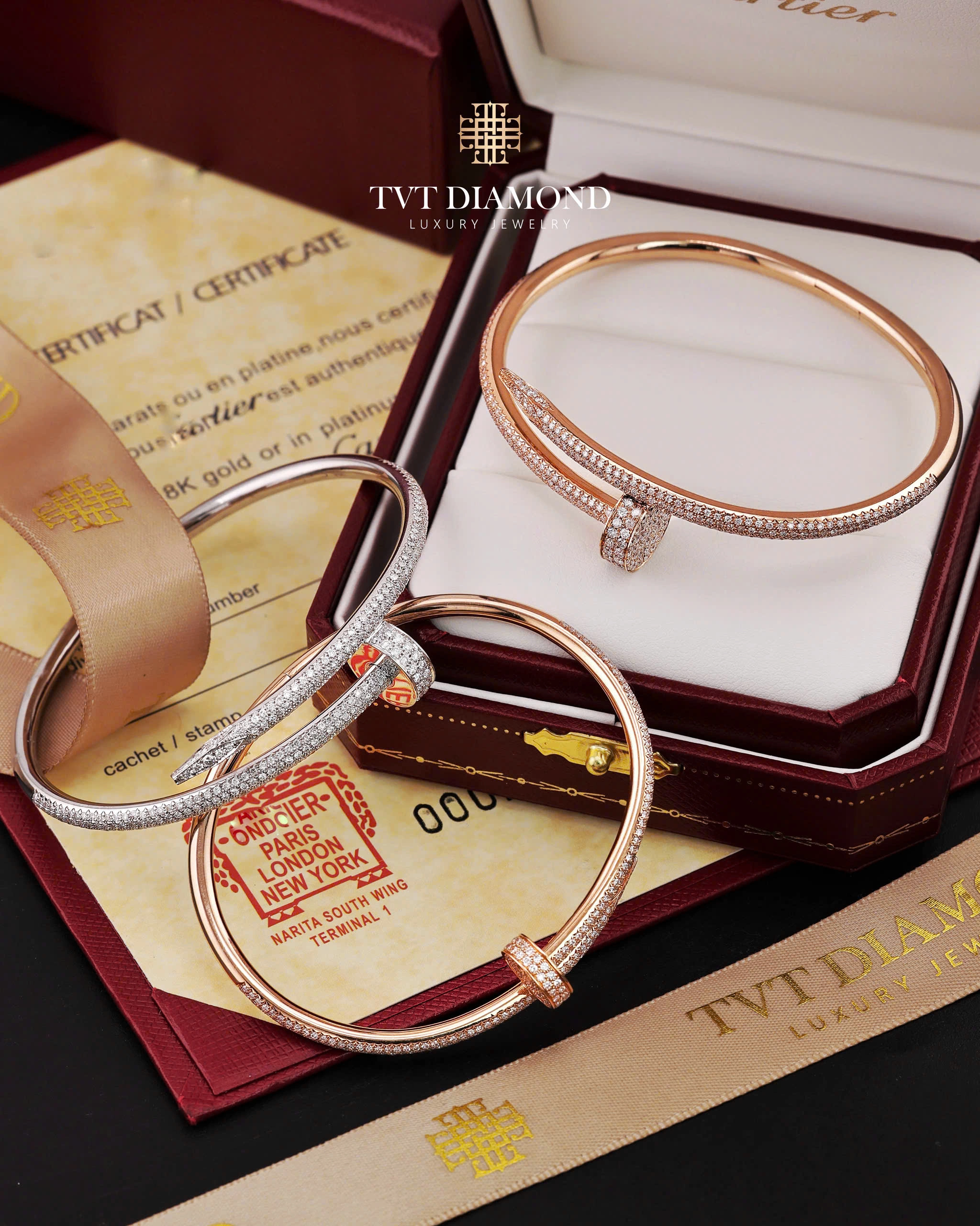 Lắc tay Cartier đinh full kim cương 5
