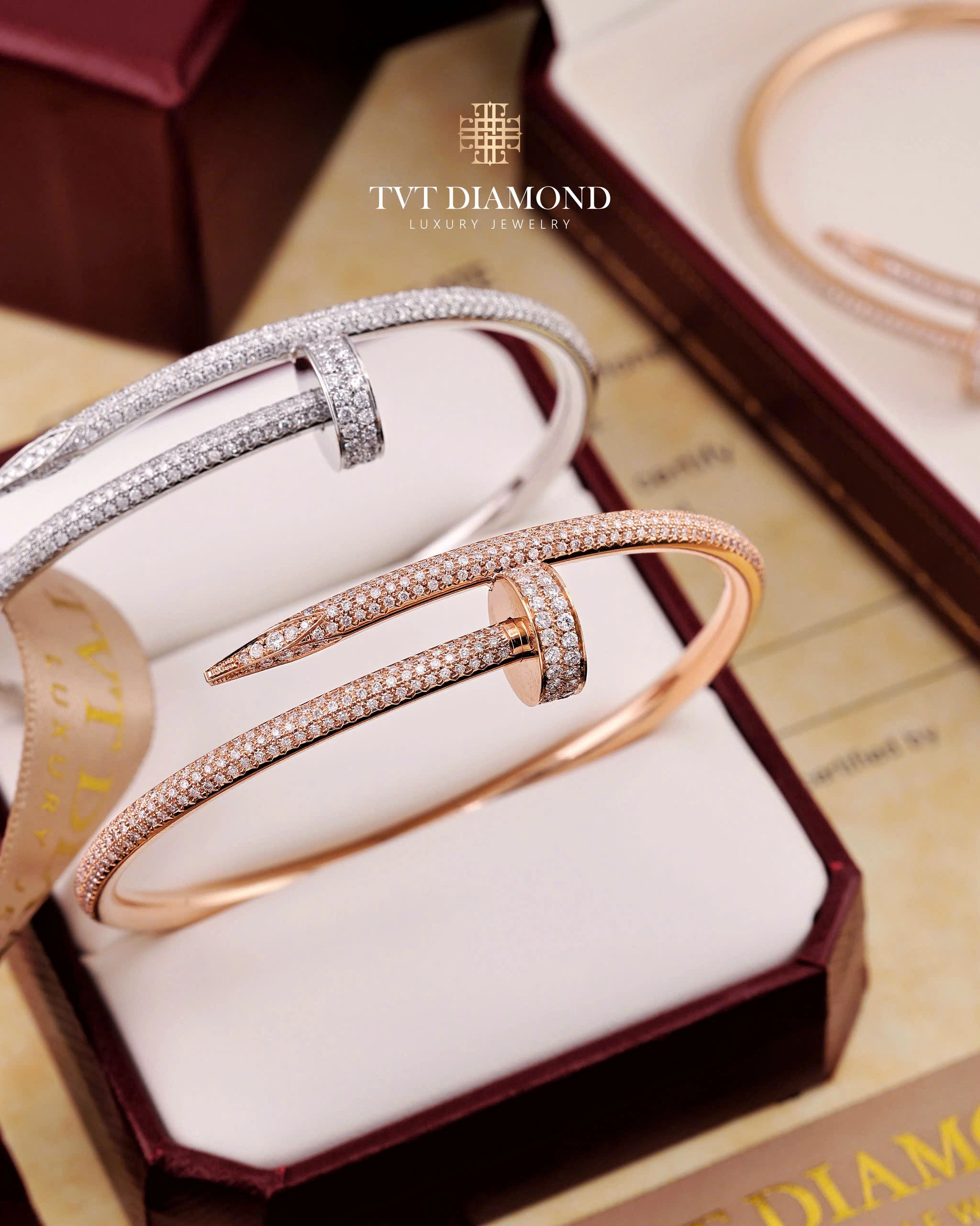 Lắc tay Cartier đinh full kim cương 3