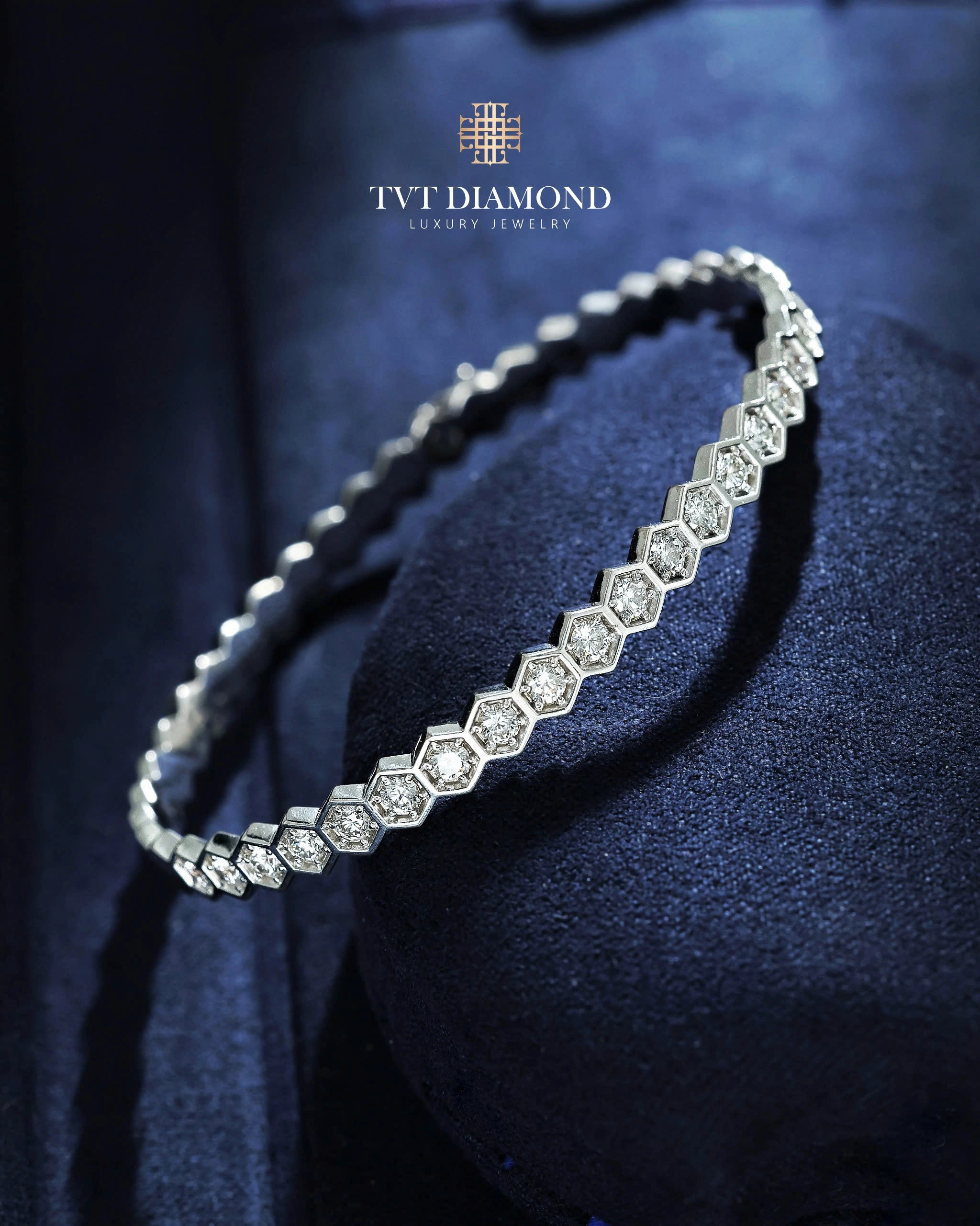 Lắc tay Chaumet full kim vàng trắng 0