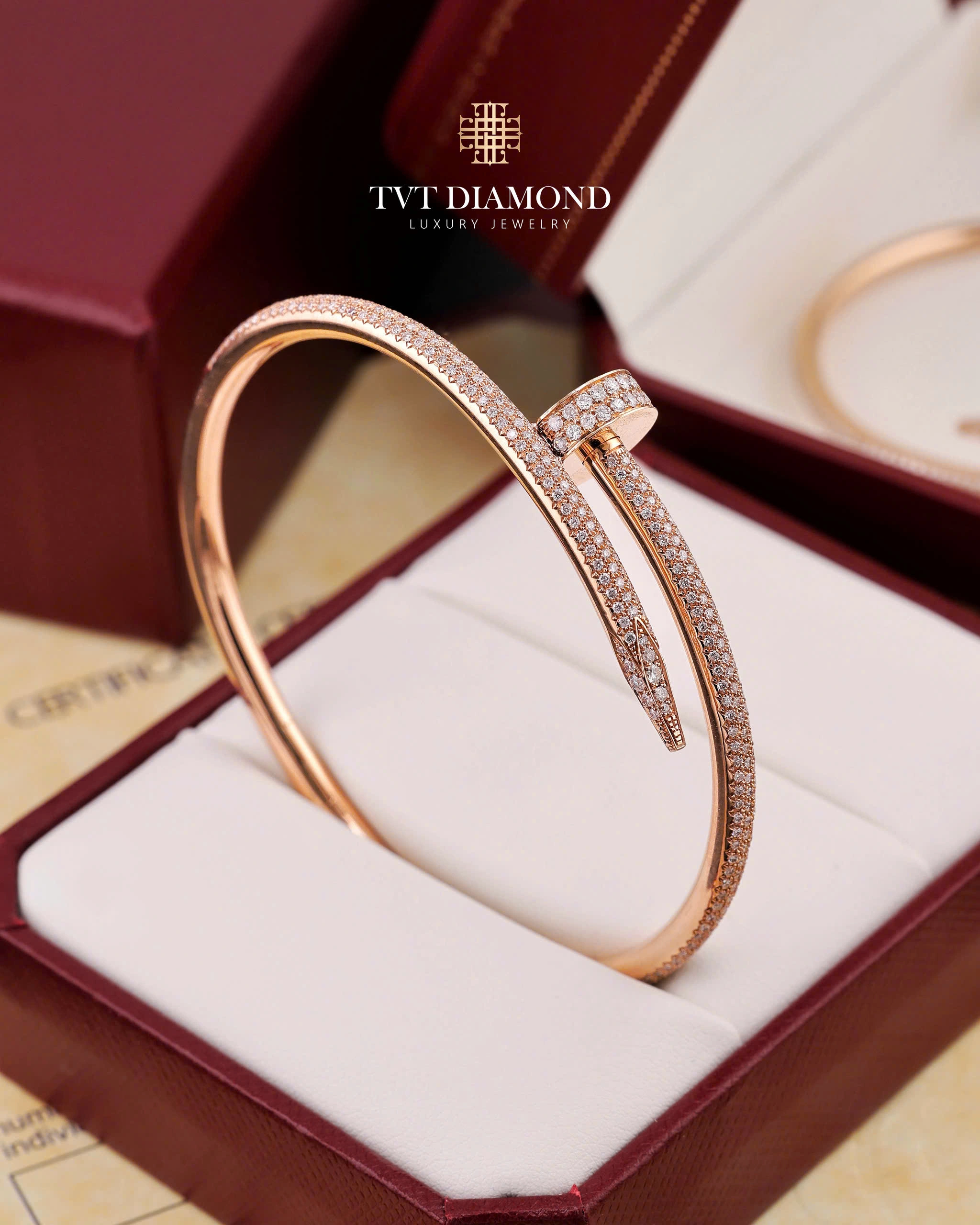 Lắc tay Cartier đinh full kim cương 4