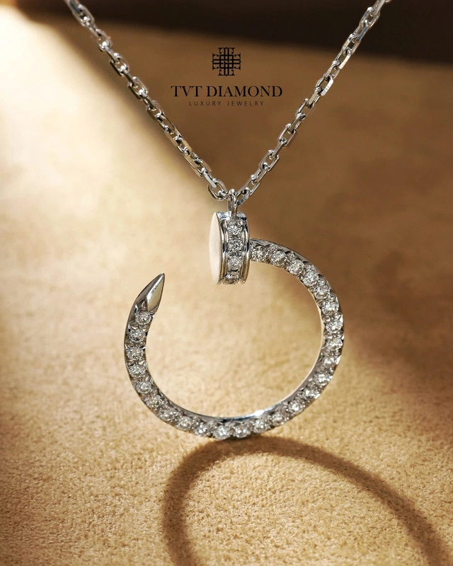 Dây chuyền Cartier đinh full kim vàng trắng