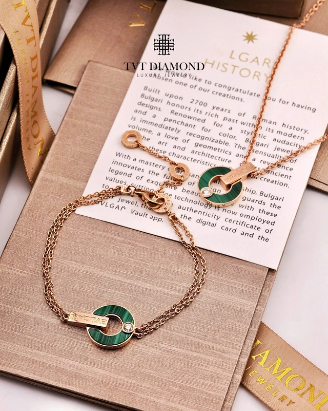 Lắc tay BVL
